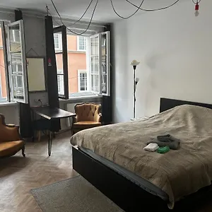 Private Wroniecka 6 - Parking Apartment Posen