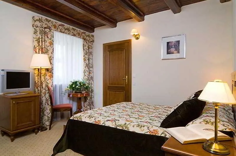 Hotel Rubinstein Krakow 4*,
